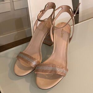 Aldo sandal - size 8